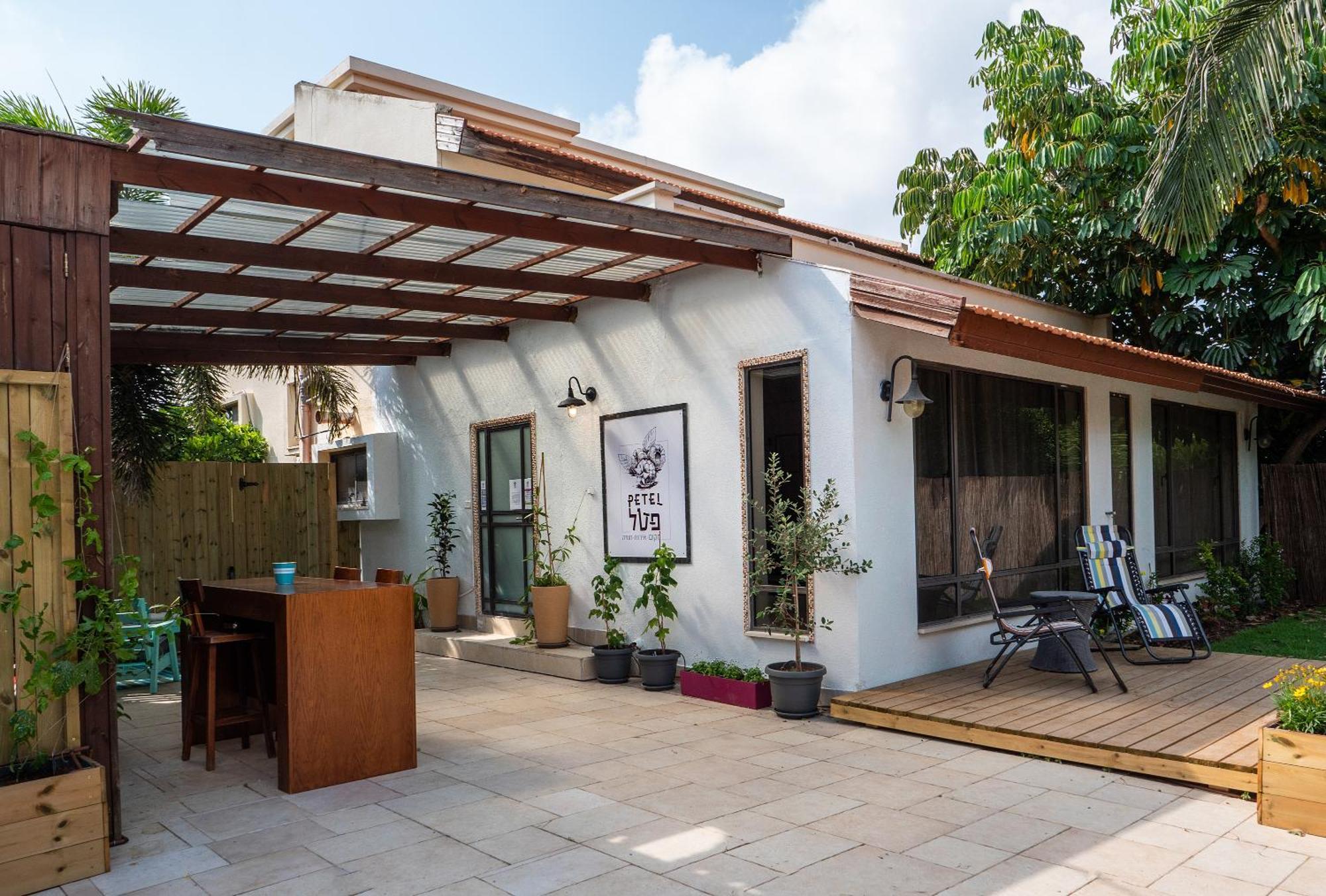 Bar-On Vacation Resort - Nature, Culture, Tours & Tastes Near Nahariyya - בר-און ריזורט, בתי מפונים , טבע, תרבות, סיורים וקולינריה Ben 'Ammi 客房 照片